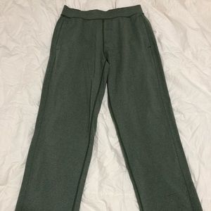 Lululemon Men’s Large Olive Green King Fu Pants